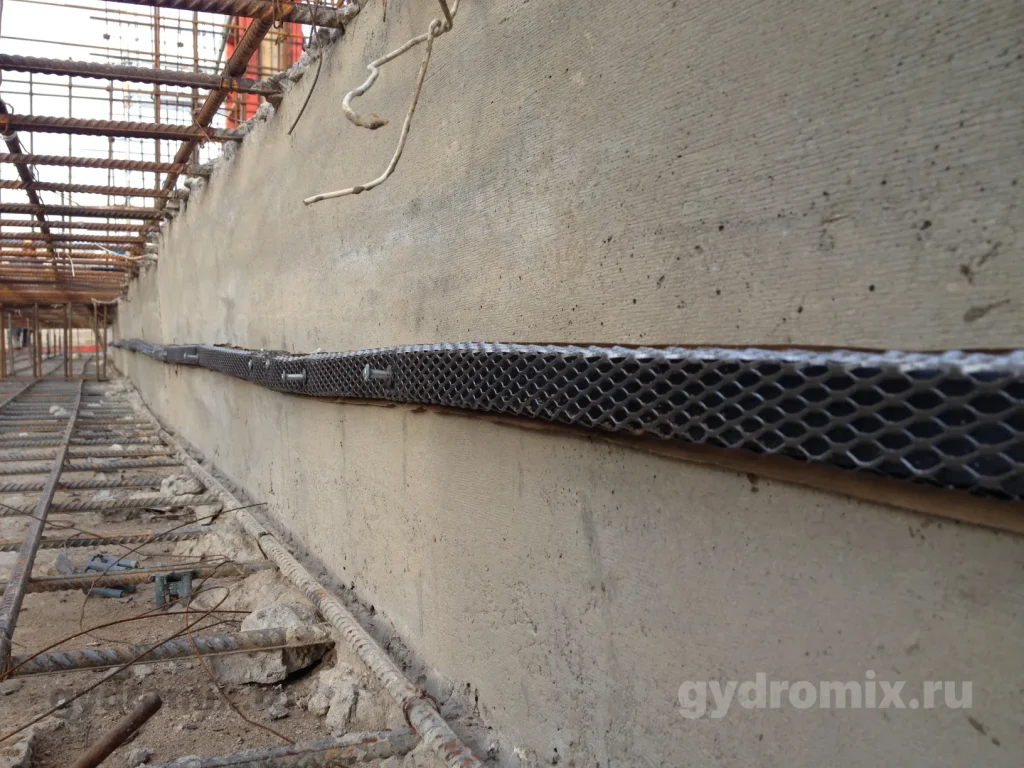 Типы гидроизоляции: набухающие профили